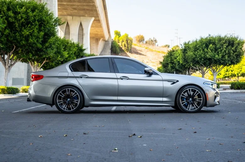 2020 BMW M5 — photo 7