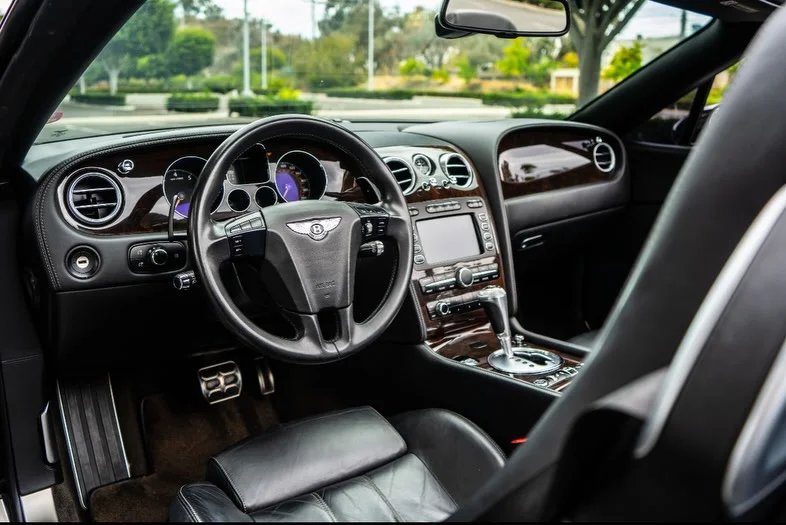 2009 Bentley Continental GTC — photo 10