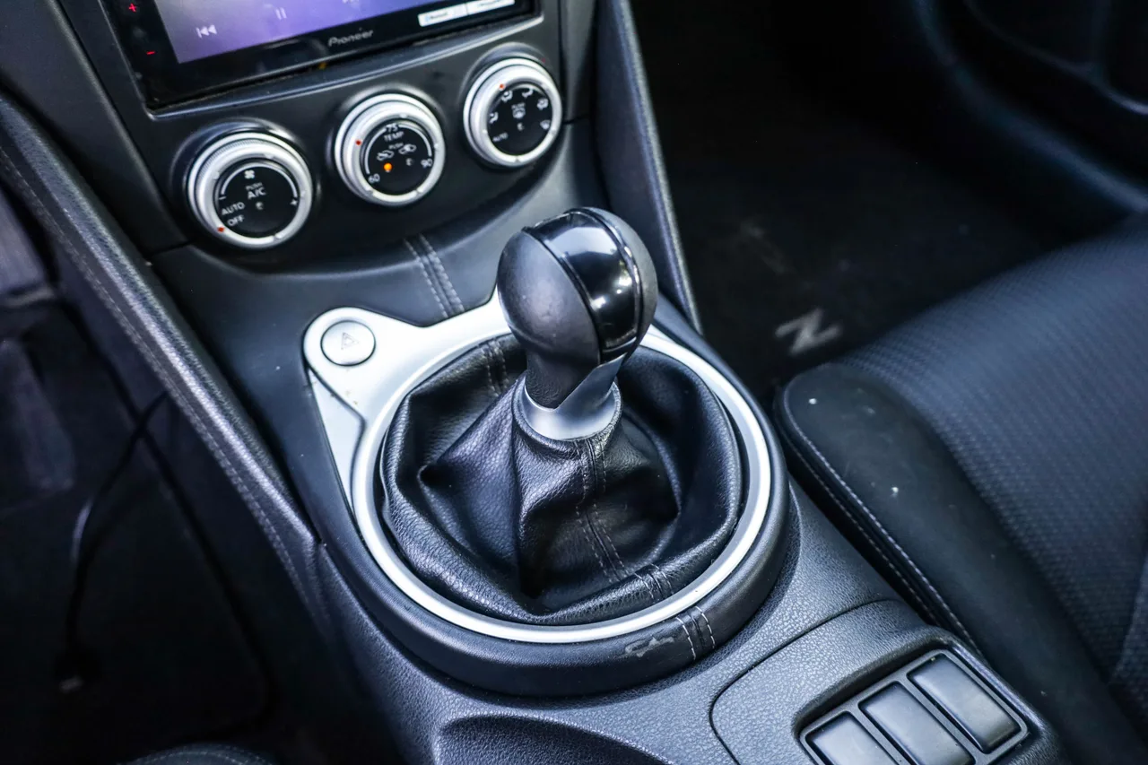 2014 Nissan 370Z — photo 26